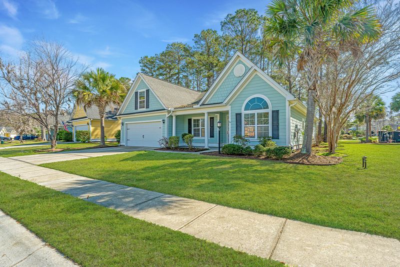 8502 Sentry Cir, North Charleston, SC 29420