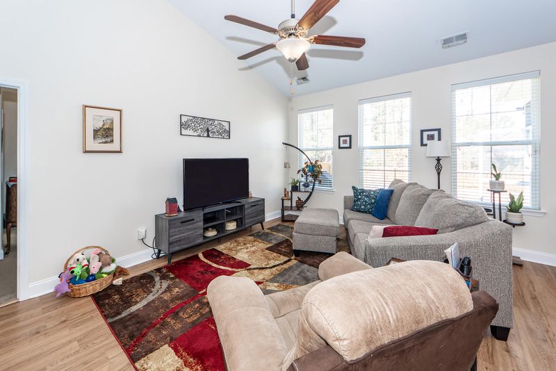 322 Freeland Way, Moncks Corner, SC 29461