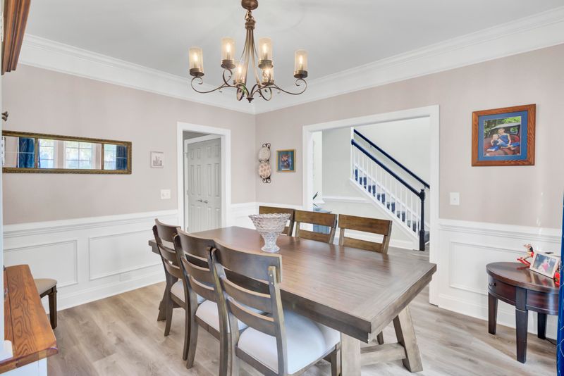 5286 Mulholland Dr, Summerville, SC 29485
