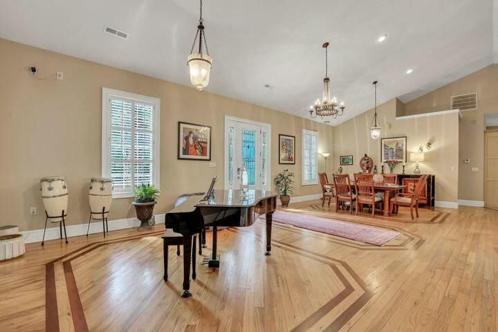 221 Indigo Bay Cir, Mount Pleasant, SC 29464