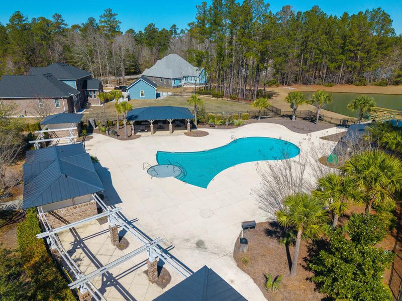 1075 Wassamassaw Plantation Dr, Moncks Corner, SC 29461