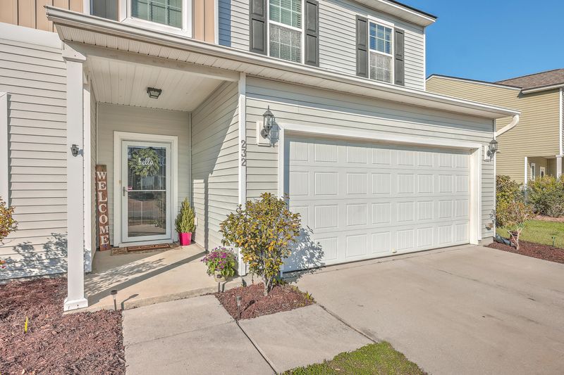 232 Decatur Dr, Summerville, SC 29486
