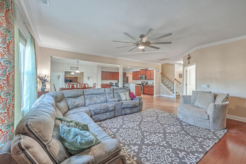 232 Decatur Dr, Summerville, SC 29486