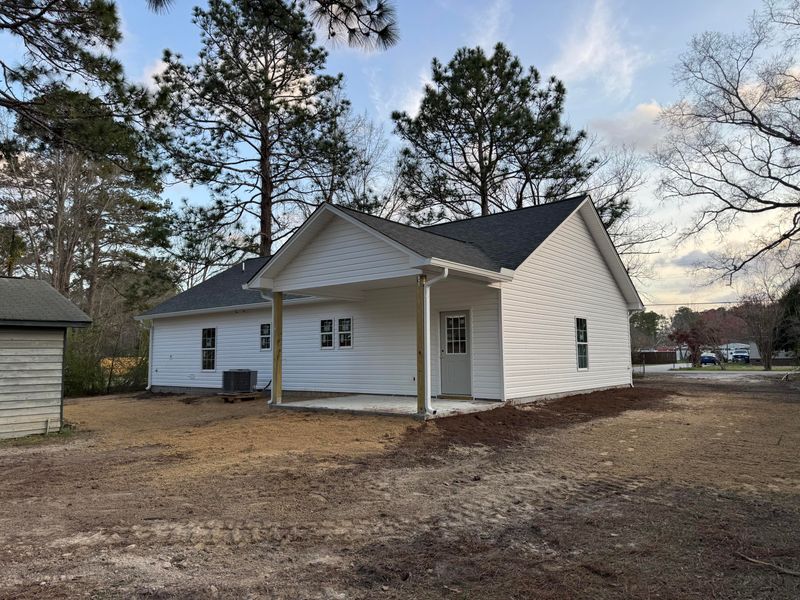 179 Hill Dr, Summerville, SC 29483