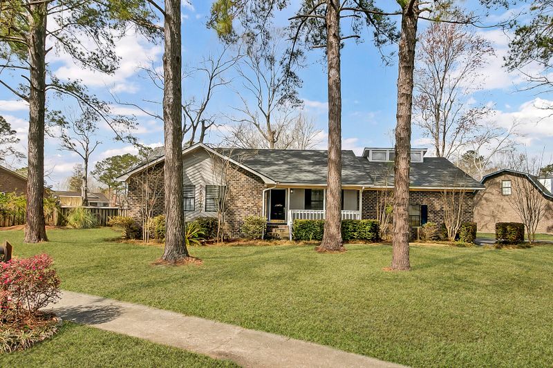 1205 Scotch Pine Ln, Ladson, SC 29456
