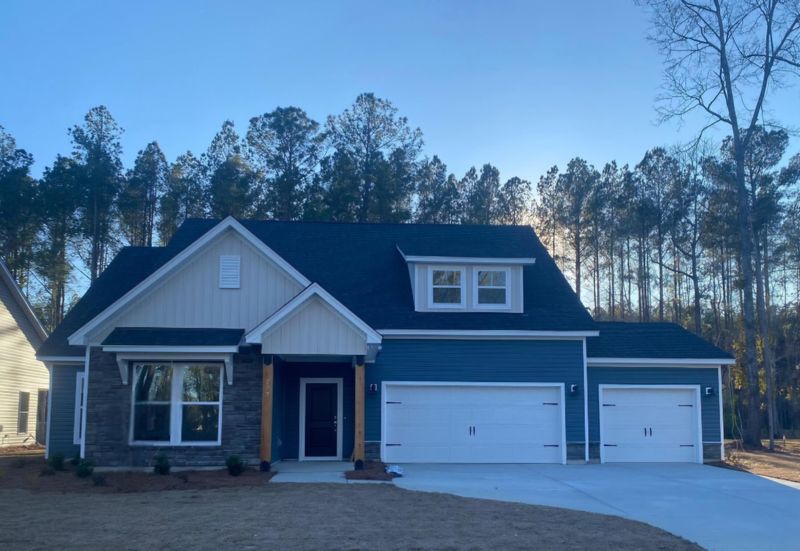 223 Darby Meadow Ln, Ridgeville, SC 29472