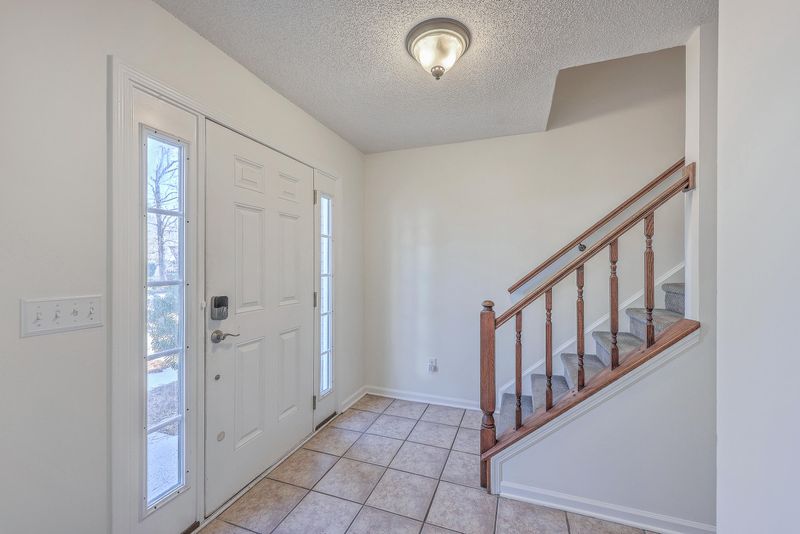 2872 N Moss Oak Ln, Charleston, SC 29414