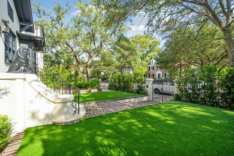 111 S Battery St, Charleston, SC 29401