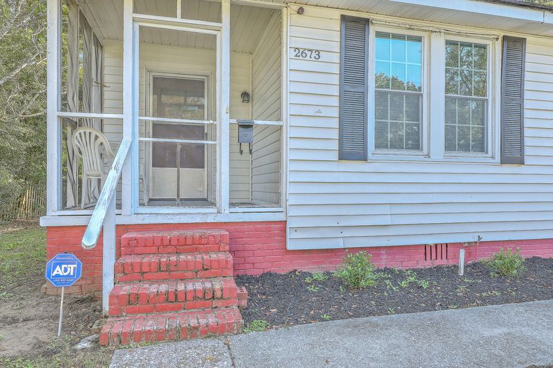 2673 Olympia Ave, North Charleston, SC 29405