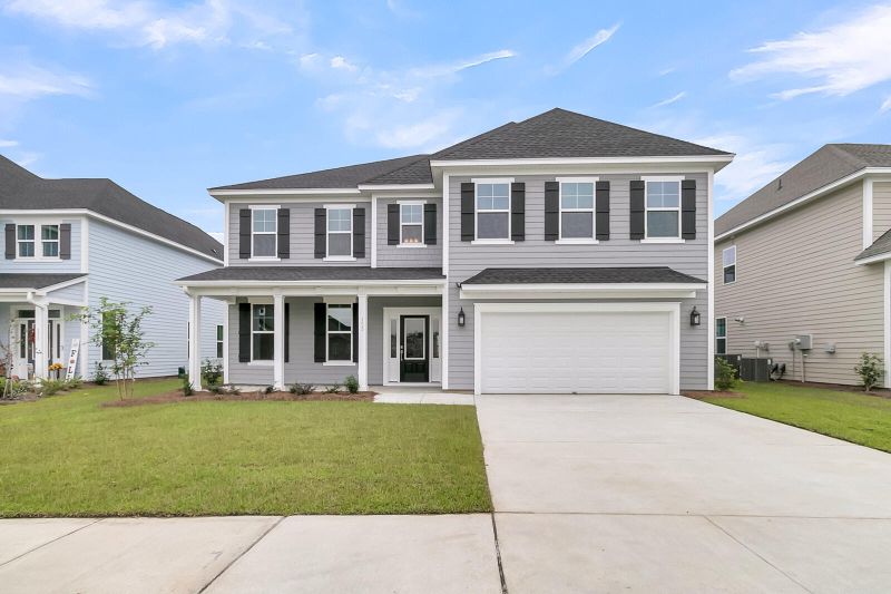 121 Grange Cir, Summerville, SC 29486