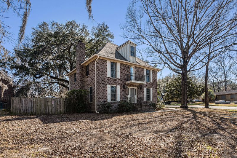 24 N Basilica Ave, Hanahan, SC 29410
