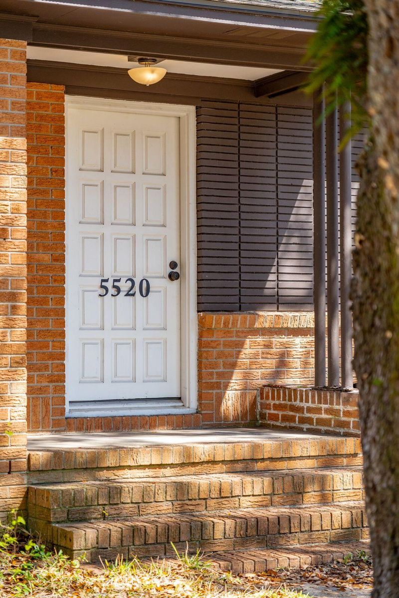 5520 Gale St, North Charleston, SC 29406