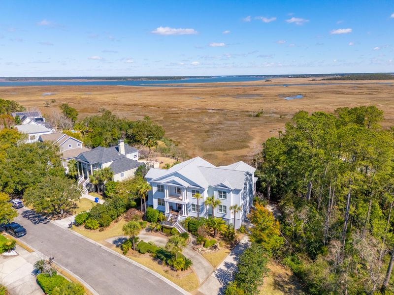 536 Island Walk West, Mount Pleasant, SC 29464
