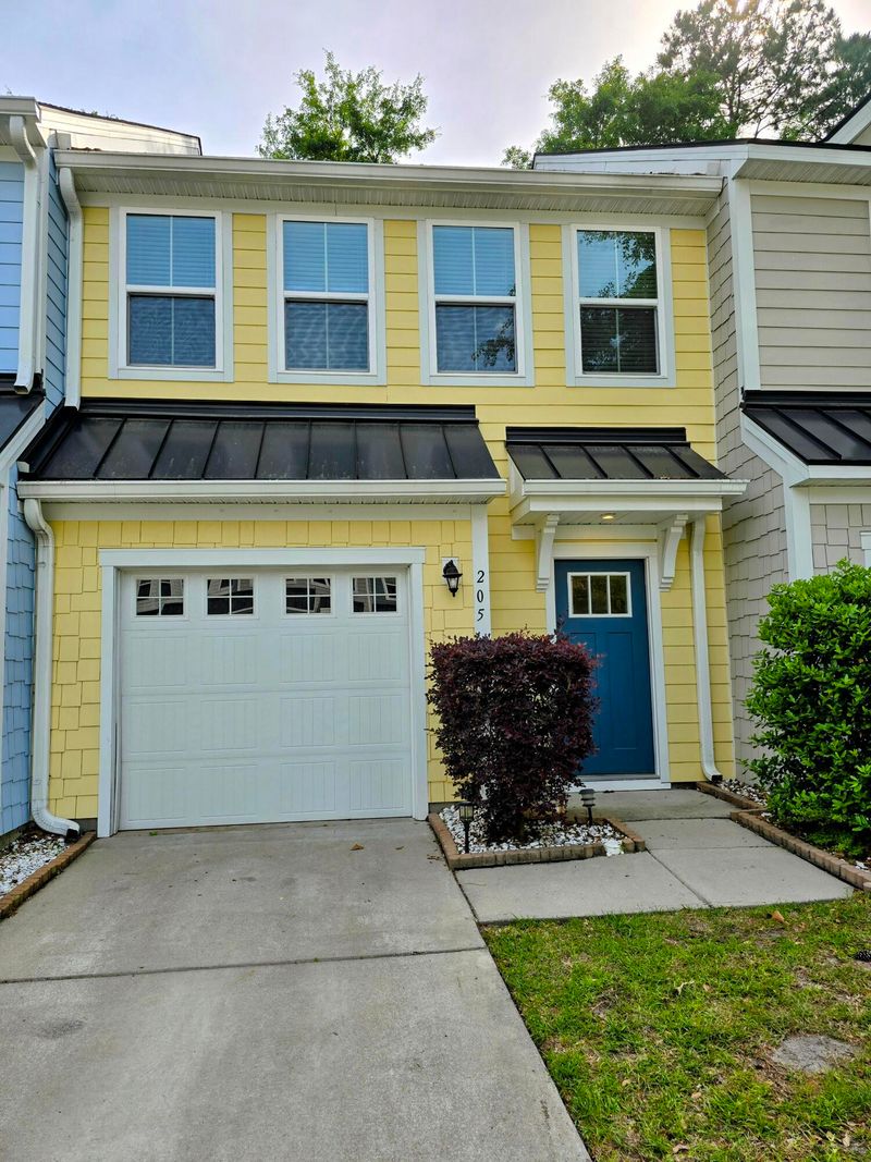 205 Grand Palm Ln, Summerville, SC 29485