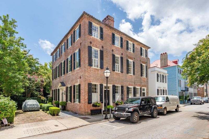 41 Tradd St, Charleston, SC 29401