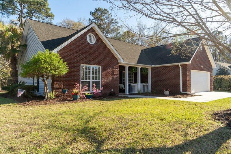 1633 Wayah Dr, Charleston, SC 29414
