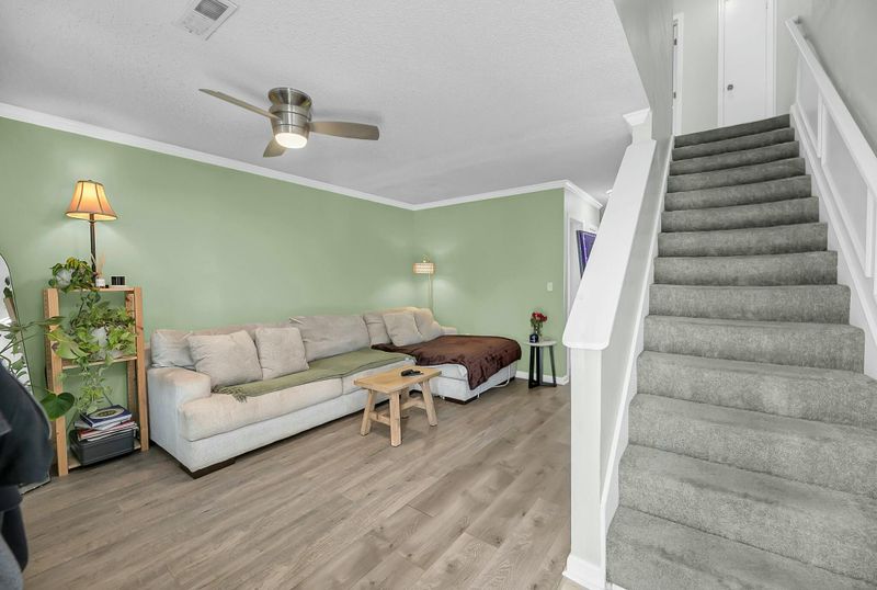 6244 Lucille Dr #B, North Charleston, SC 29406