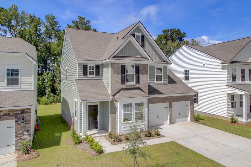 525 Verdi Dr, Summerville, SC 29486