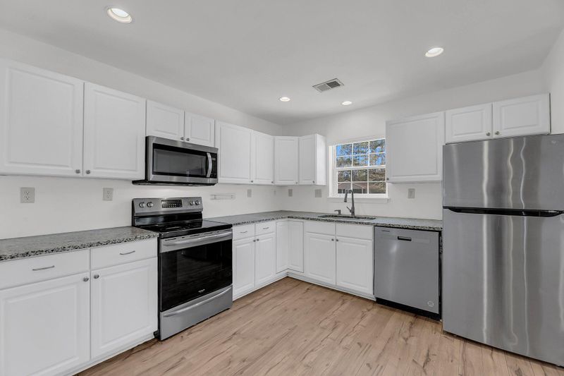 2969 Bobo Rd, Mount Pleasant, SC 29466