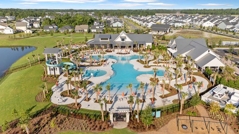170 Callibluff Dr, Summerville, SC 29486