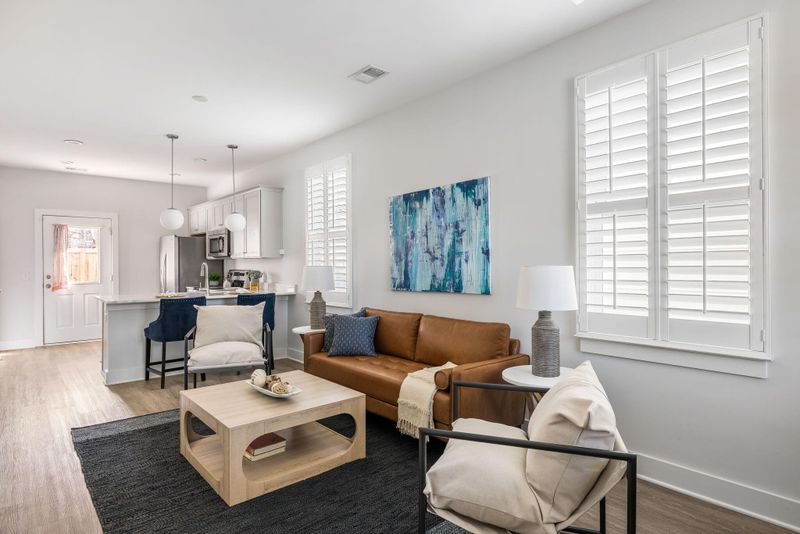 2021 Arbutus Ave, North Charleston, SC 29405