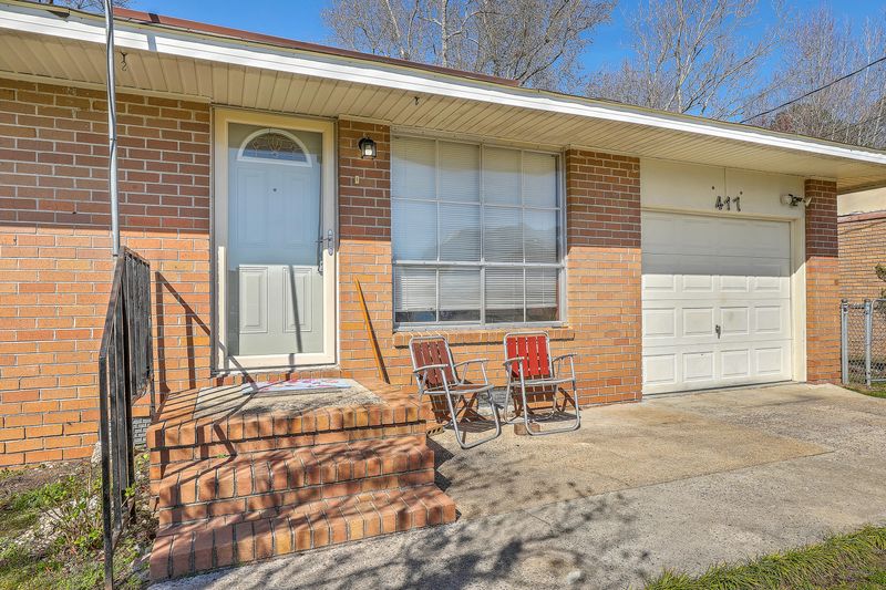 417 Judy Dr, Goose Creek, SC 29445