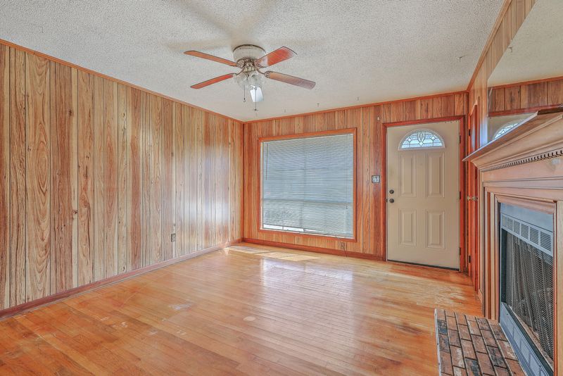 417 Judy Dr, Goose Creek, SC 29445