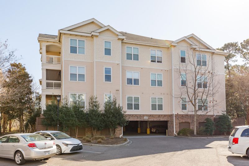 2244 Ashley Crossing Dr #426, Charleston, SC 29414