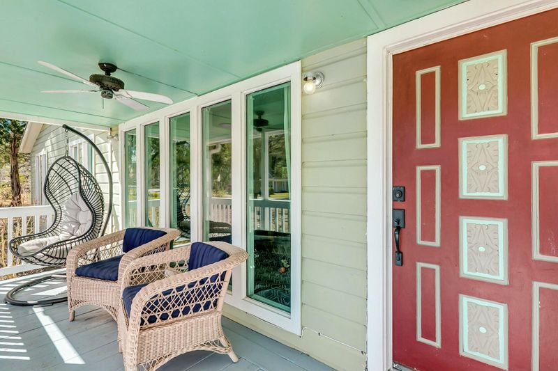 3020 Marlin Rd, Johns Island, SC 29455