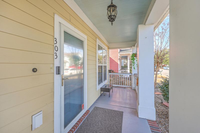 303 Crossandra Ave, Summerville, SC 29483