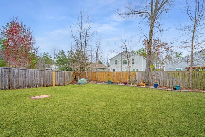140 Satur Dr, Goose Creek, SC 29445