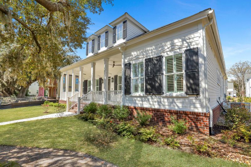 2028 Ironstone Al, Charleston, SC 29407