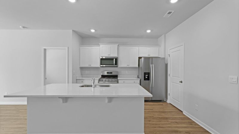 1036 Forrest Creek Dr, Summerville, SC 29483