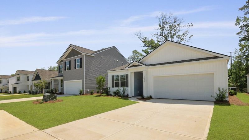 1036 Forrest Creek Dr, Summerville, SC 29483