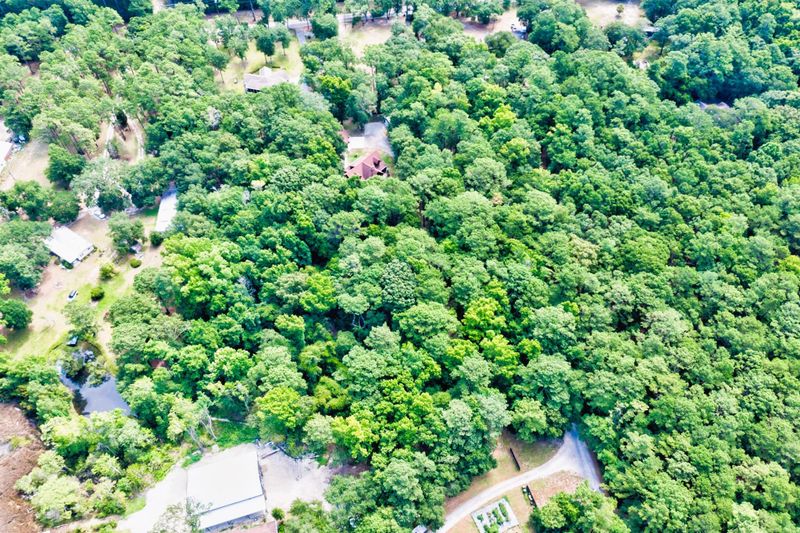 4032 Pine Creek Rd, Johns Island, SC 29455