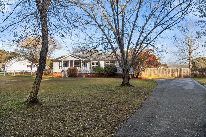 1126 Old Cherry Hill, Moncks Corner, SC 29461