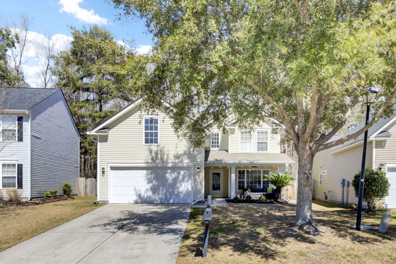126 Moon Shadow Ln, Summerville, SC 29485