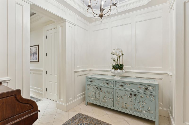32 Prioleau St #N, Charleston, SC 29401