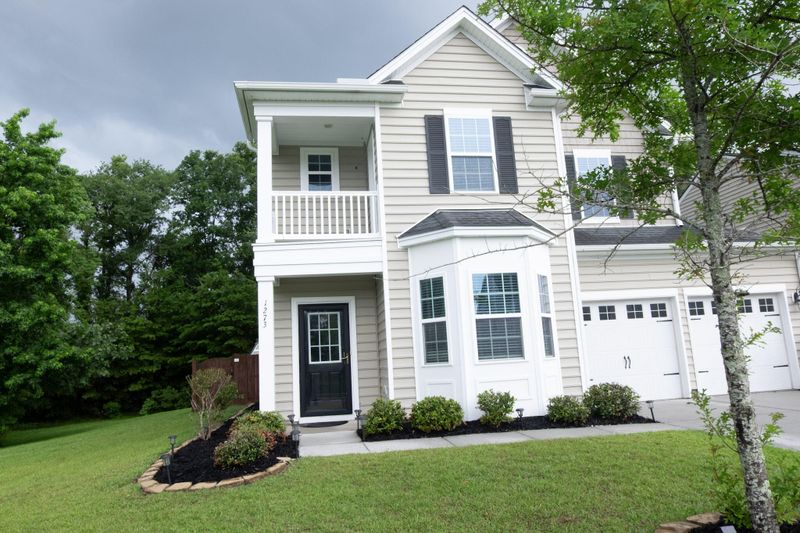 1273 Discovery Dr, Ladson, SC 29456