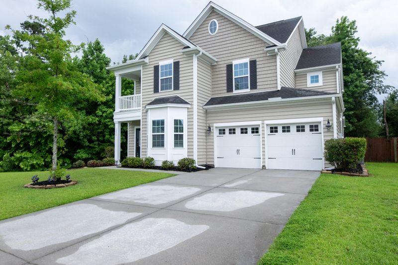 1273 Discovery Dr, Ladson, SC 29456