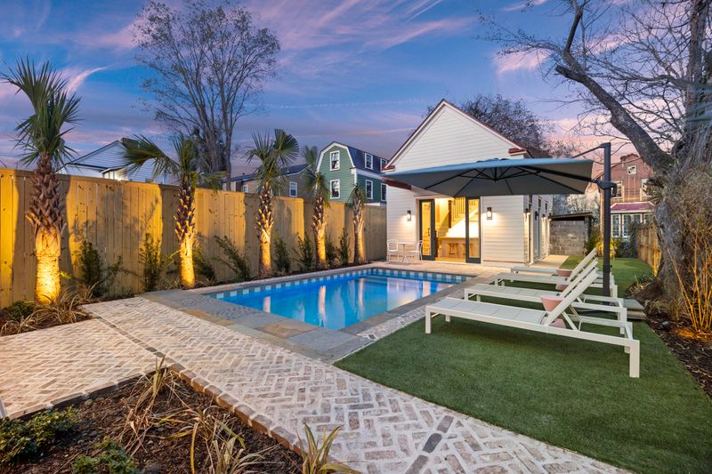 34 Percy St, Charleston, SC 29403