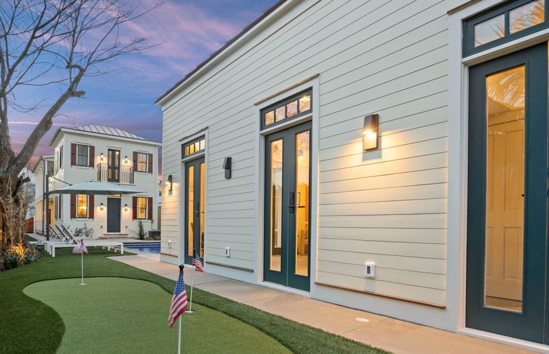 34 Percy St, Charleston, SC 29403