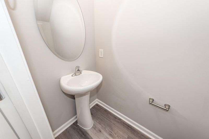 522 Truman Dr, Goose Creek, SC 29445