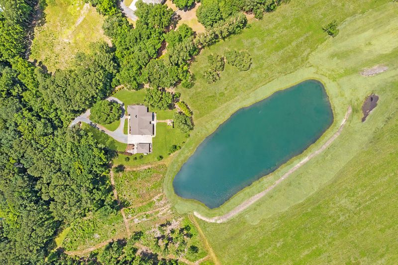 1420 Polly Point Rd, Wadmalaw Island, SC 29487