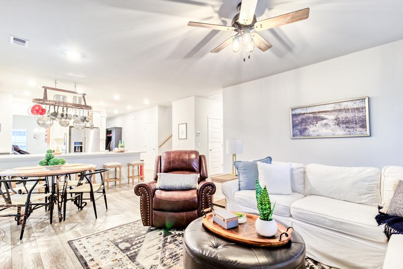 187 Red Blf St, Summerville, SC 29483