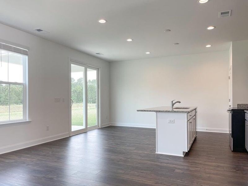 350 Chapman Cir, Goose Creek, SC 29445