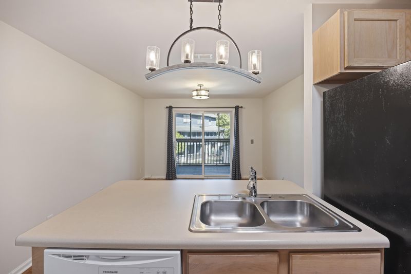 1530 Fort Johnson Rd #3f, Charleston, SC 29412