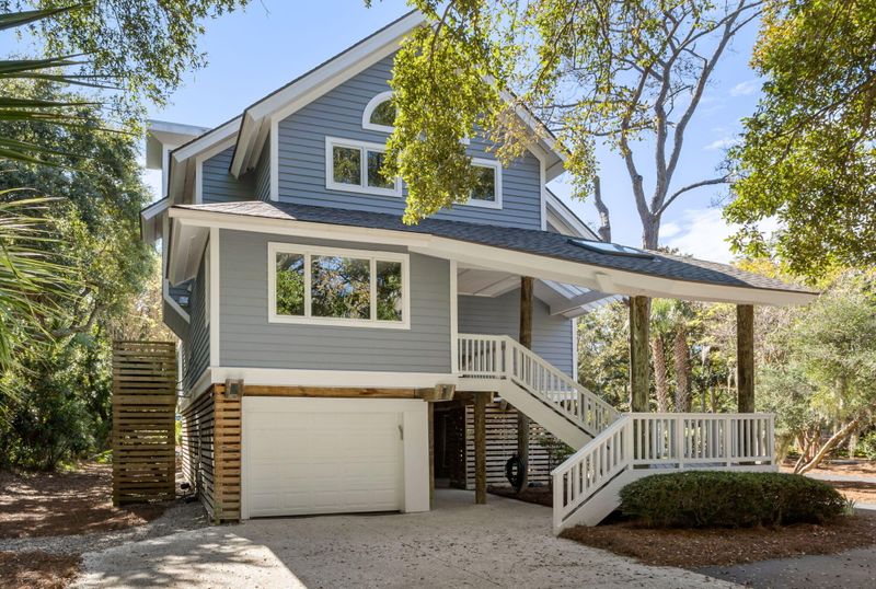 2202 Oyster Catcher Ct, Seabrook Island, SC 29455