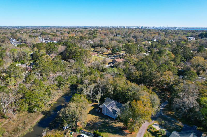 1810 Laura Creek Rd, Charleston, SC 29412