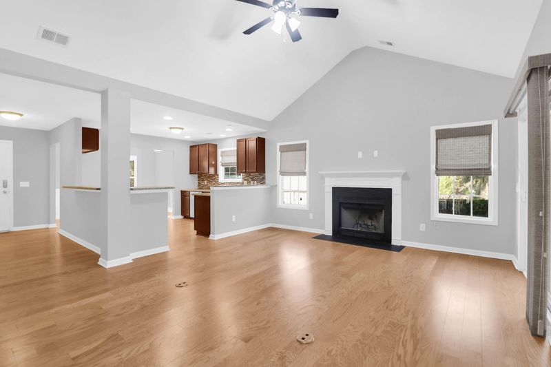 1810 Laura Creek Rd, Charleston, SC 29412